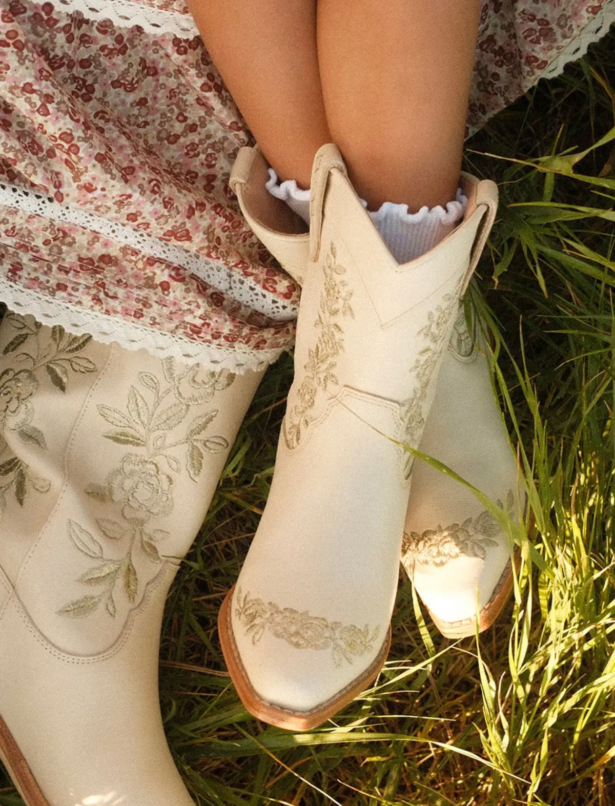 Preorder Avery cowgirl boots
