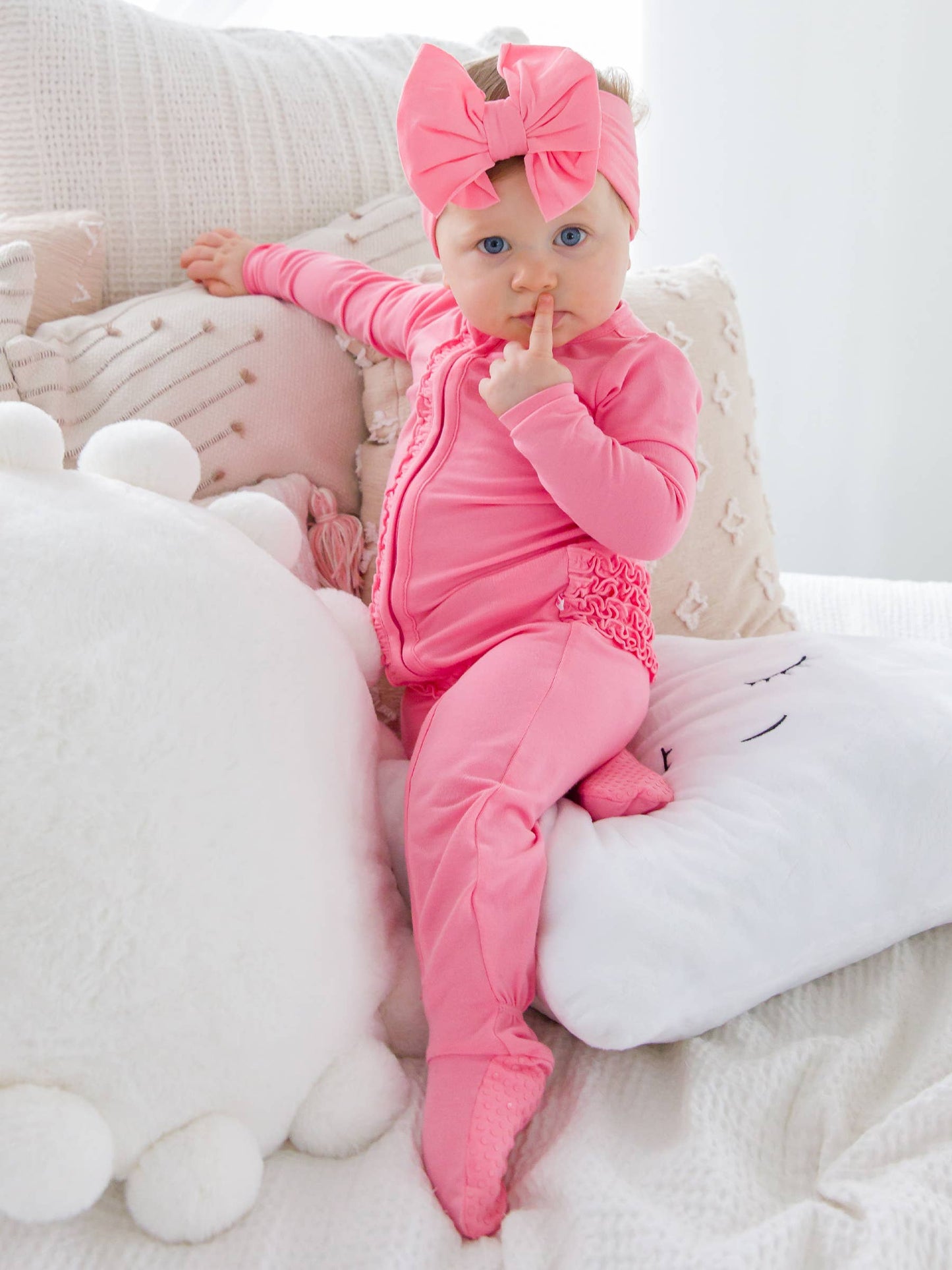 Ruffle Footie