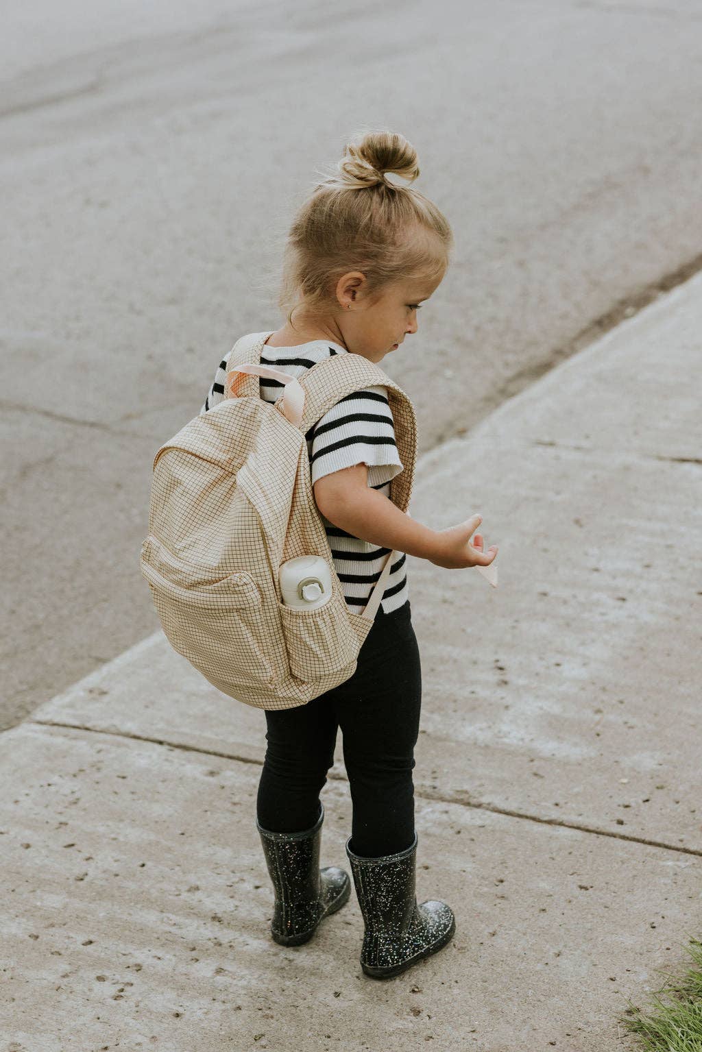 Mini Backpack - Delicate flowers