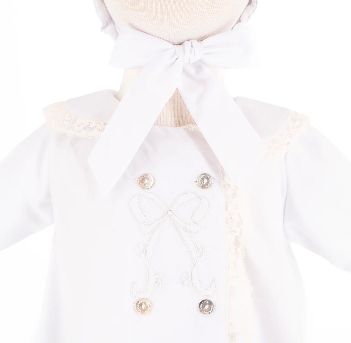 Gown with bonnet