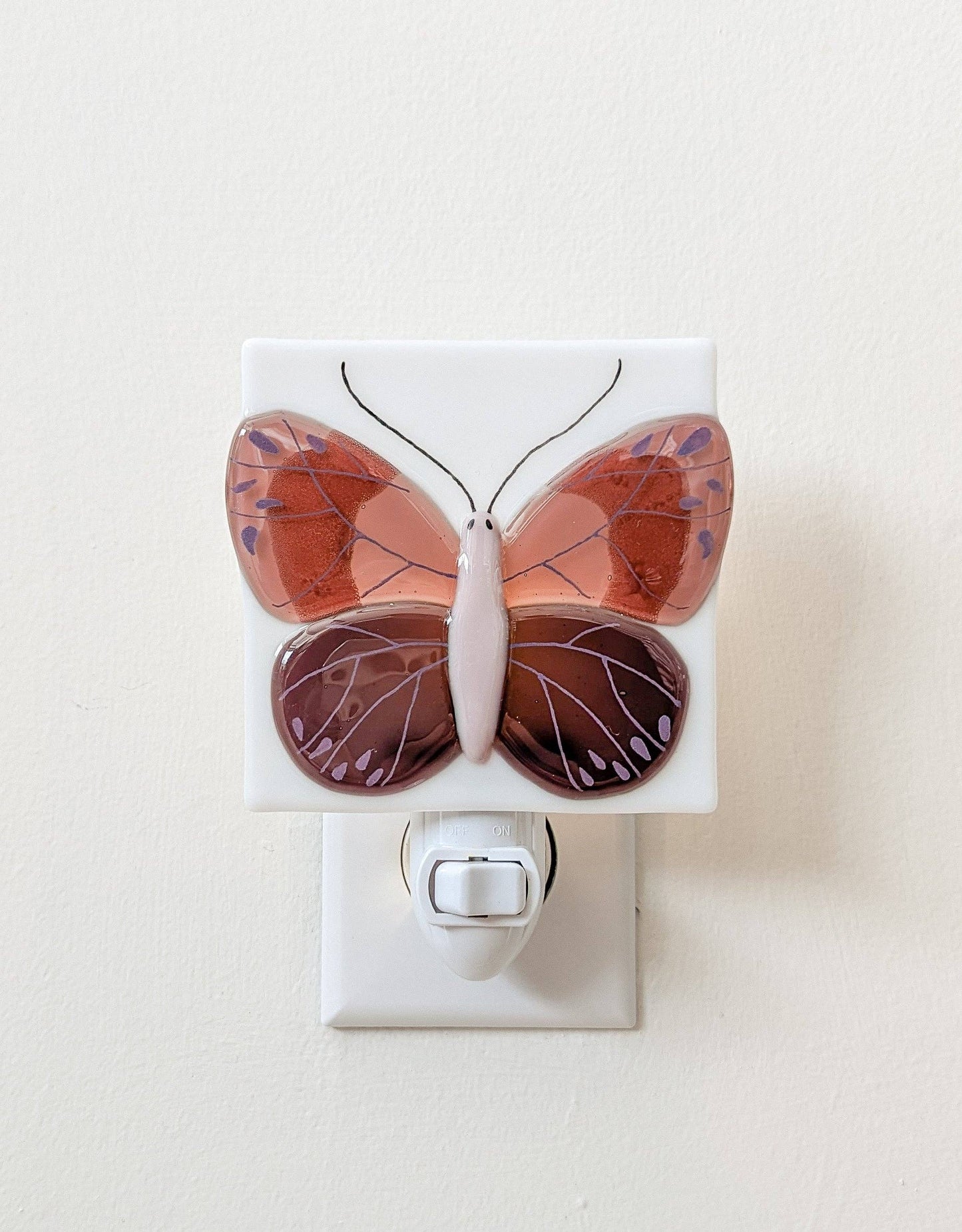 Night Light - Pink butterfly