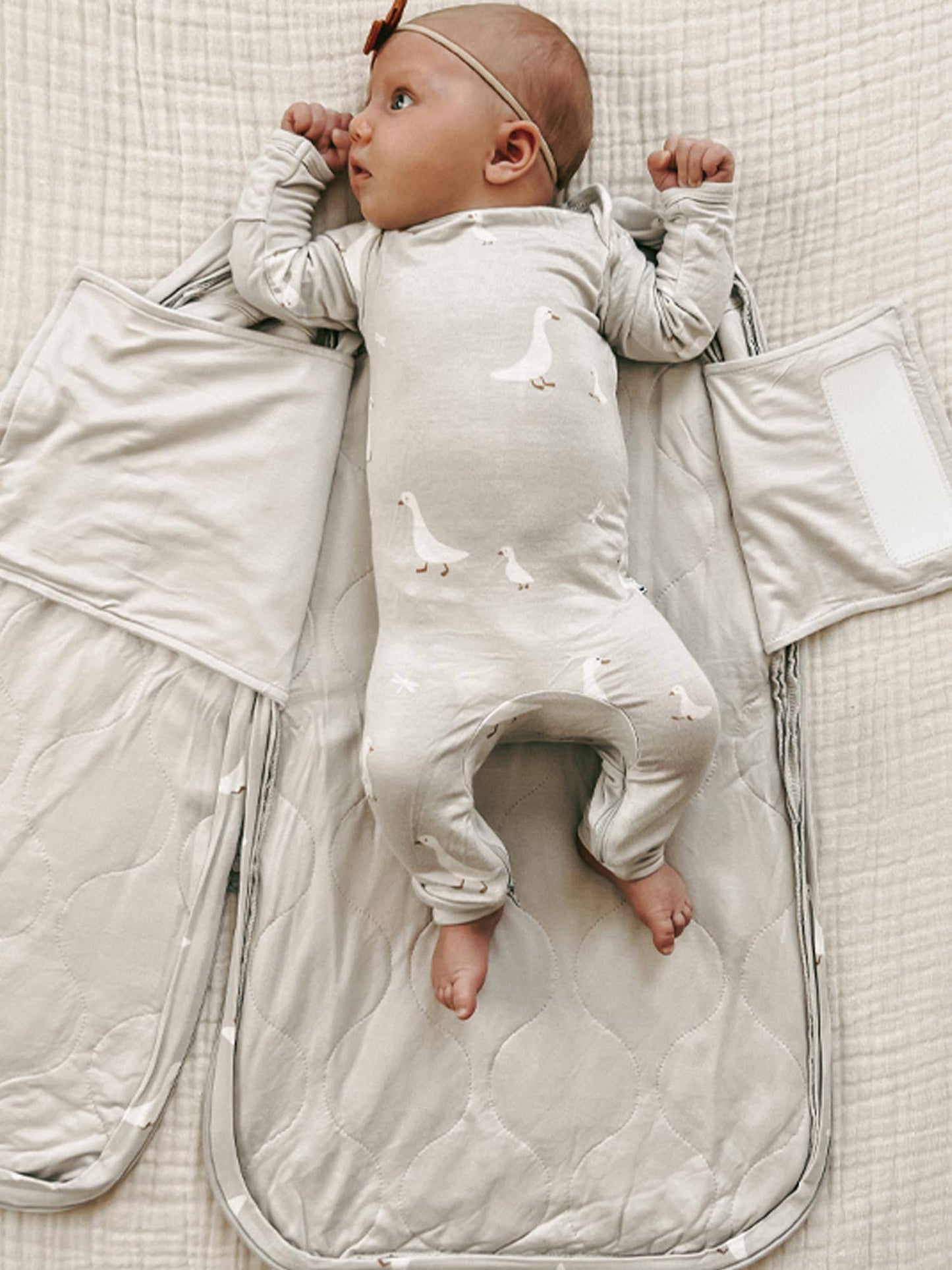SWADDLE