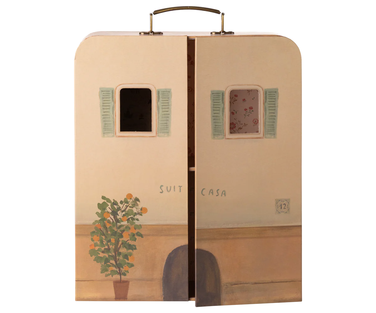 Preorder suitcasa