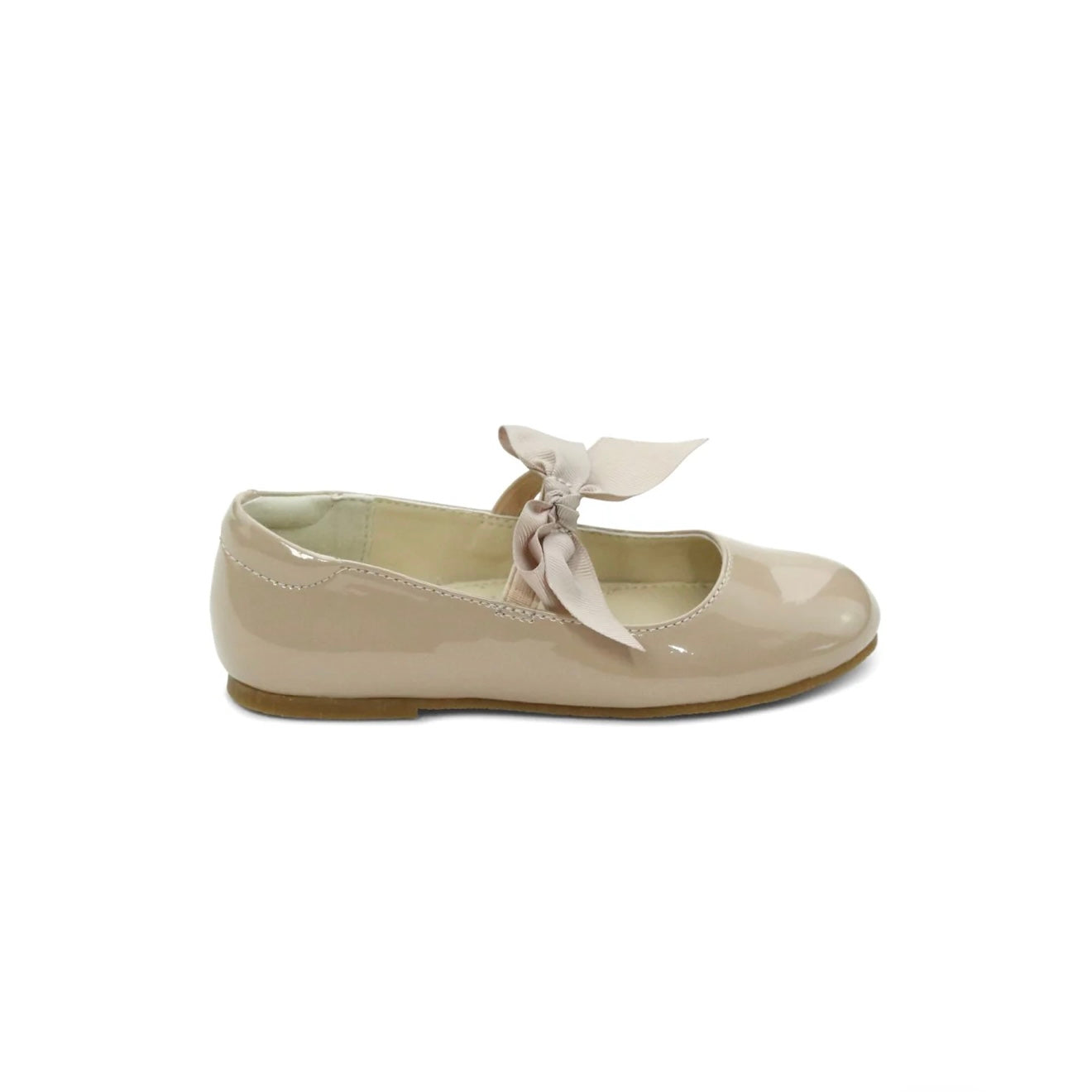 Amelia Bow Flat