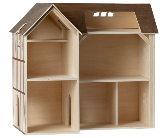 Preorder Mouse hole Farmhouse. Arrival September 2026