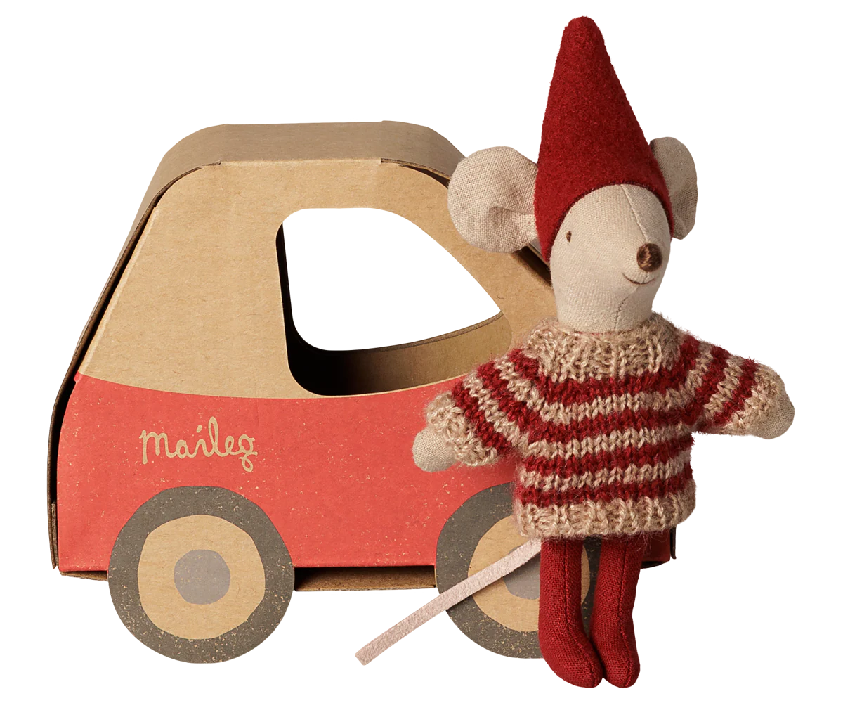 Preorder Christmas mouse, Little sister in car box