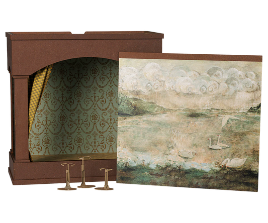 Preorder theatre, mouse