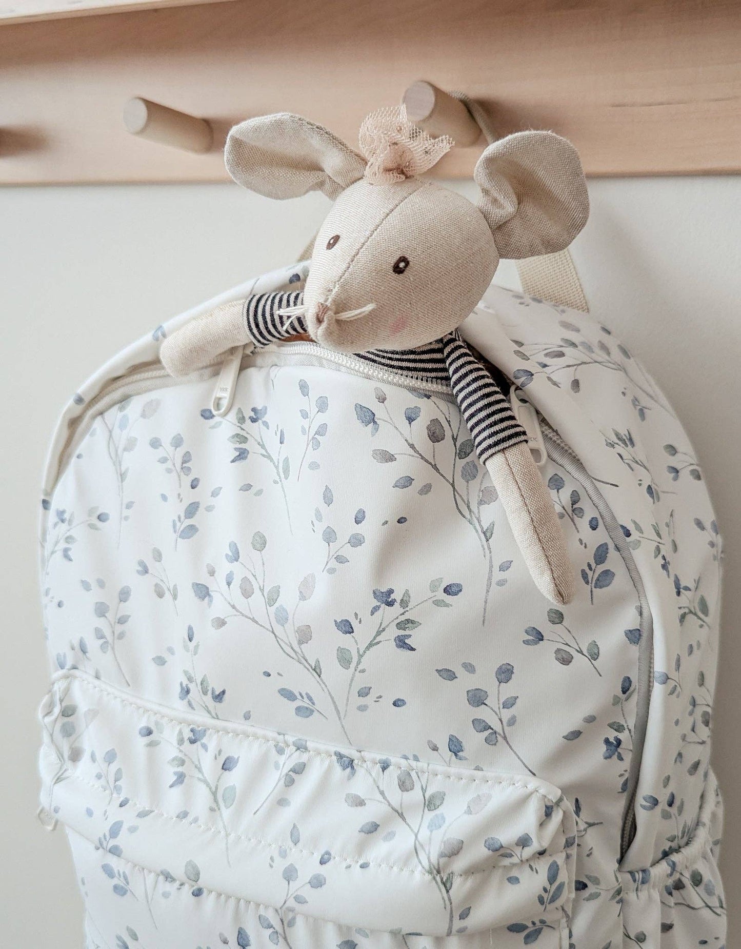 Mini Backpack - Delicate flowers